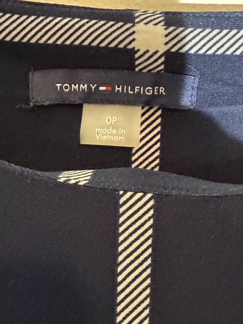 Tommy Hilfiger Navy Blue White Windowpane Plaid Long Sleeve Shift Dress |Size 0P - Picture 2 of 4